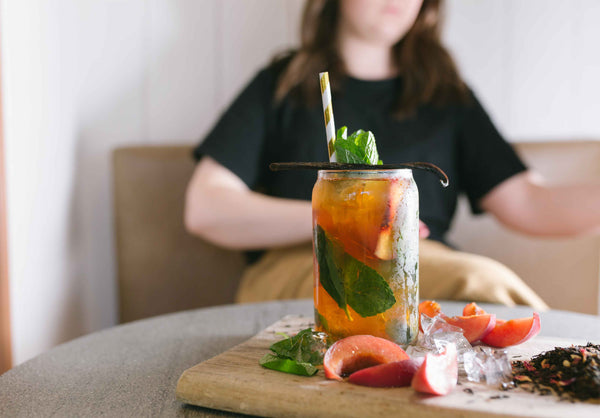 How to Make Iced Tea with a Twist: Infusions and Add-Ins